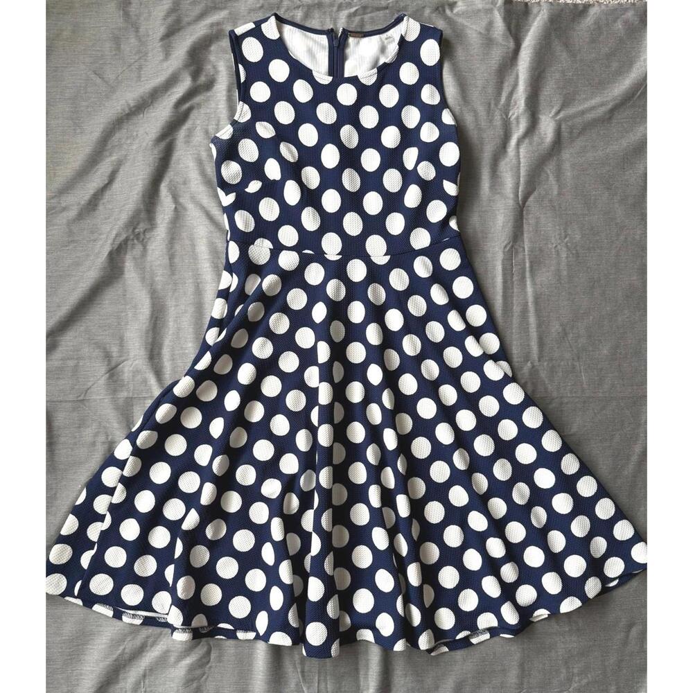 T Tahari Navy White Polka Dot Fit & Flare Dress Womens 8 Sleeveless Knit Preppy